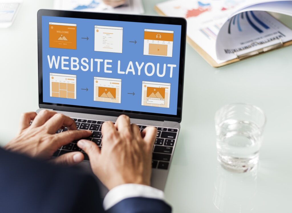 Een website template of maatwerk